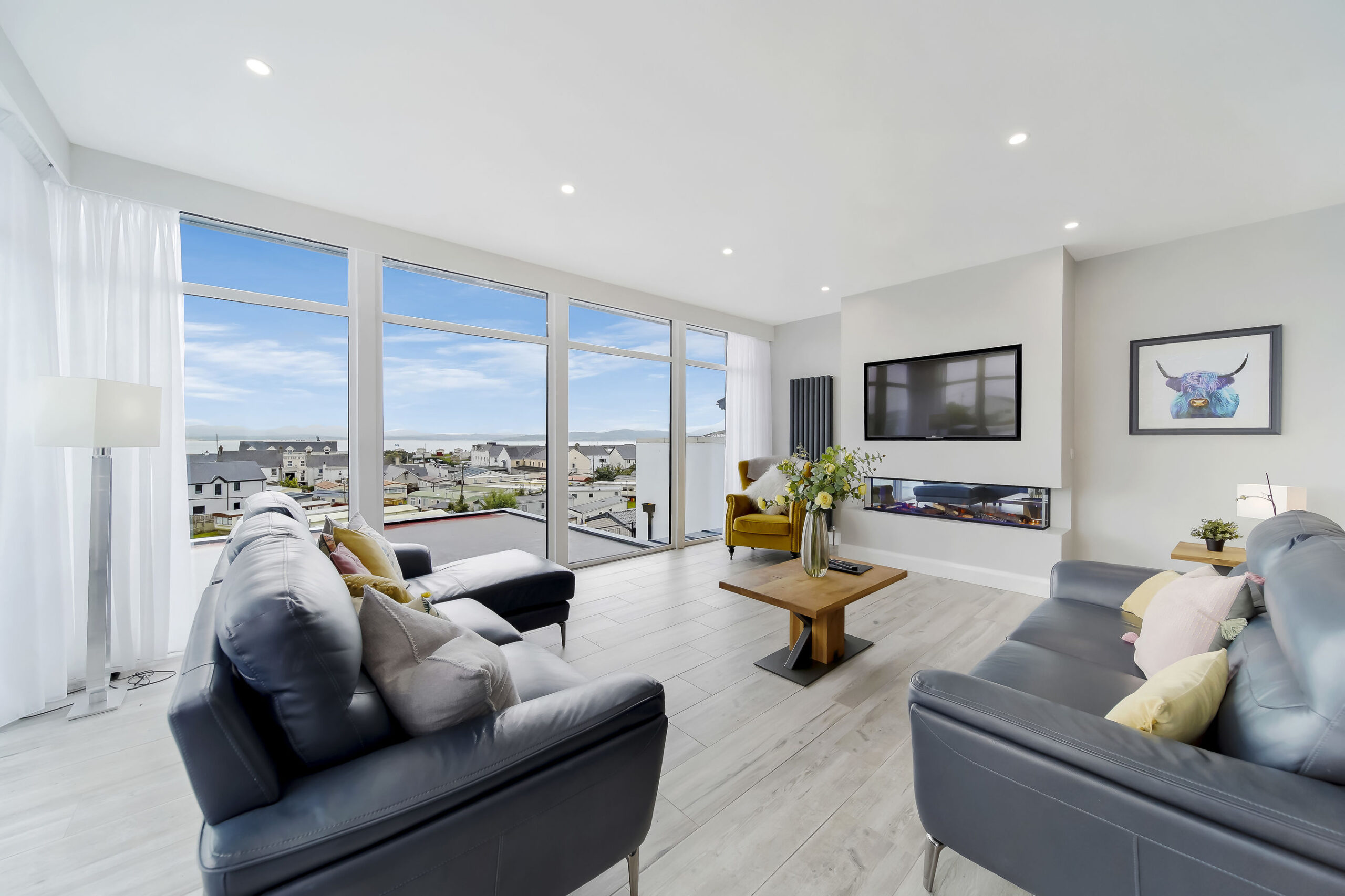 Bayview Penthouse Apartment